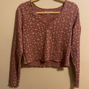 cropped long sleeve size XL